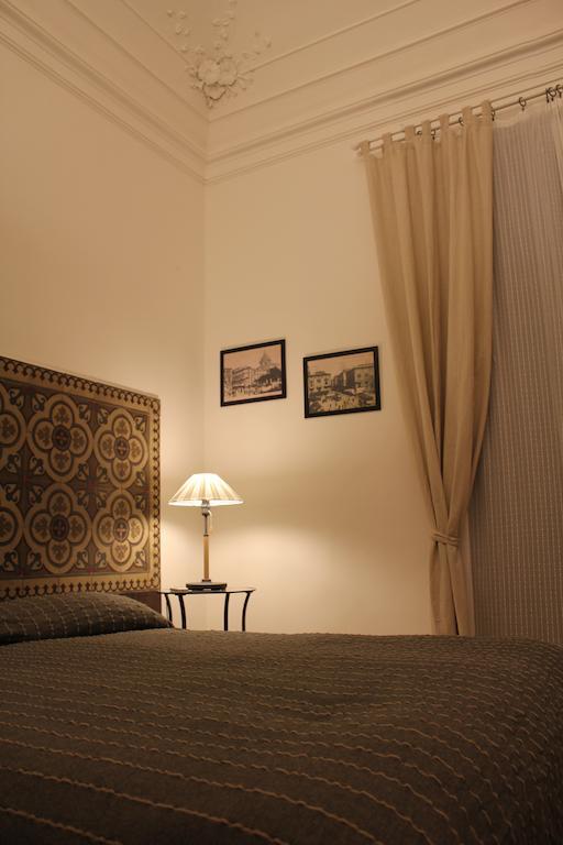 קטאניה Giro B&B חדר תמונה